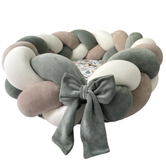 ΒΡΕΦΙΚΗ ΦΩΛΙΑ ΜΕ ΑΠΟΣΠΩΜΕΝΗ ΠΛΕΞΟΥΔΑ ΠΡΟΣΤΑΣΙΑΣ