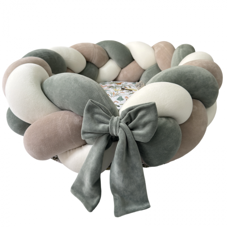 ΒΡΕΦΙΚΗ ΦΩΛΙΑ ΜΕ ΑΠΟΣΠΩΜΕΝΗ ΠΛΕΞΟΥΔΑ ΠΡΟΣΤΑΣΙΑΣ