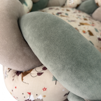 ΒΡΕΦΙΚΗ ΦΩΛΙΑ ΜΕ ΑΠΟΣΠΩΜΕΝΗ ΠΛΕΞΟΥΔΑ ΠΡΟΣΤΑΣΙΑΣ