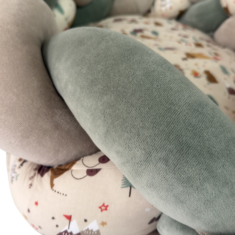 ΒΡΕΦΙΚΗ ΦΩΛΙΑ ΜΕ ΑΠΟΣΠΩΜΕΝΗ ΠΛΕΞΟΥΔΑ ΠΡΟΣΤΑΣΙΑΣ