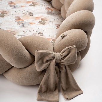 ΒΡΕΦΙΚΗ ΦΩΛΙΑ ΜΕ ΑΠΟΣΠΩΜΕΝΗ ΠΛΕΞΟΥΔΑ ΠΡΟΣΤΑΣΙΑΣ 