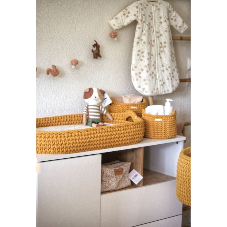 Πλεκτή Αλλαξιέρα Καλάθι Mustard Με Στρώμα