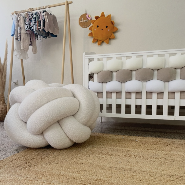 Πουφ κόμπος 